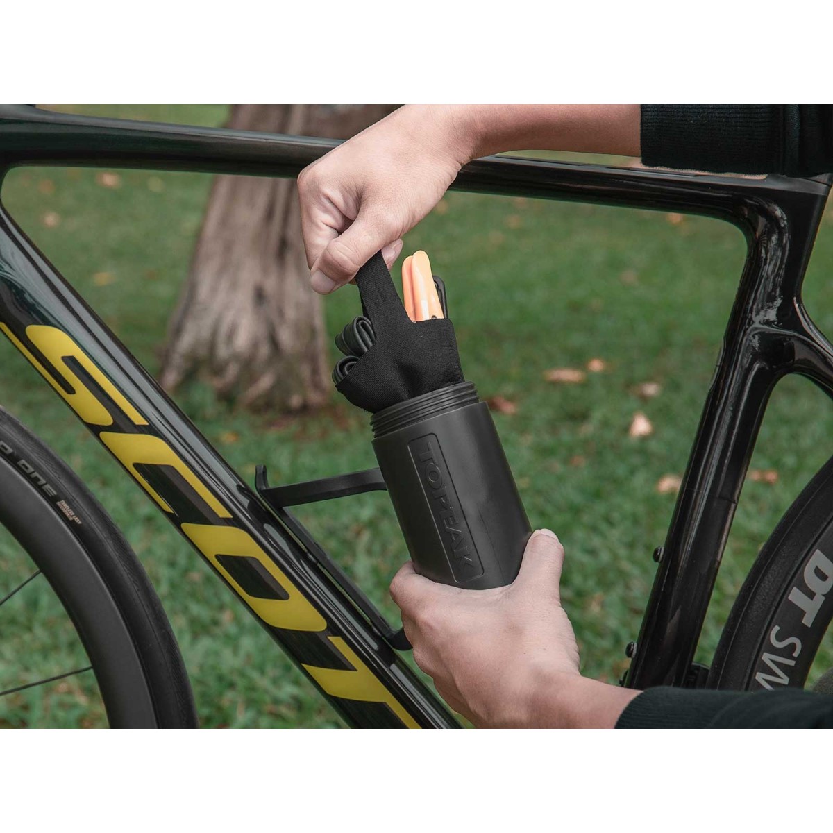 Porte-outils Topeak Escape Pod M|bidons|porte-outils