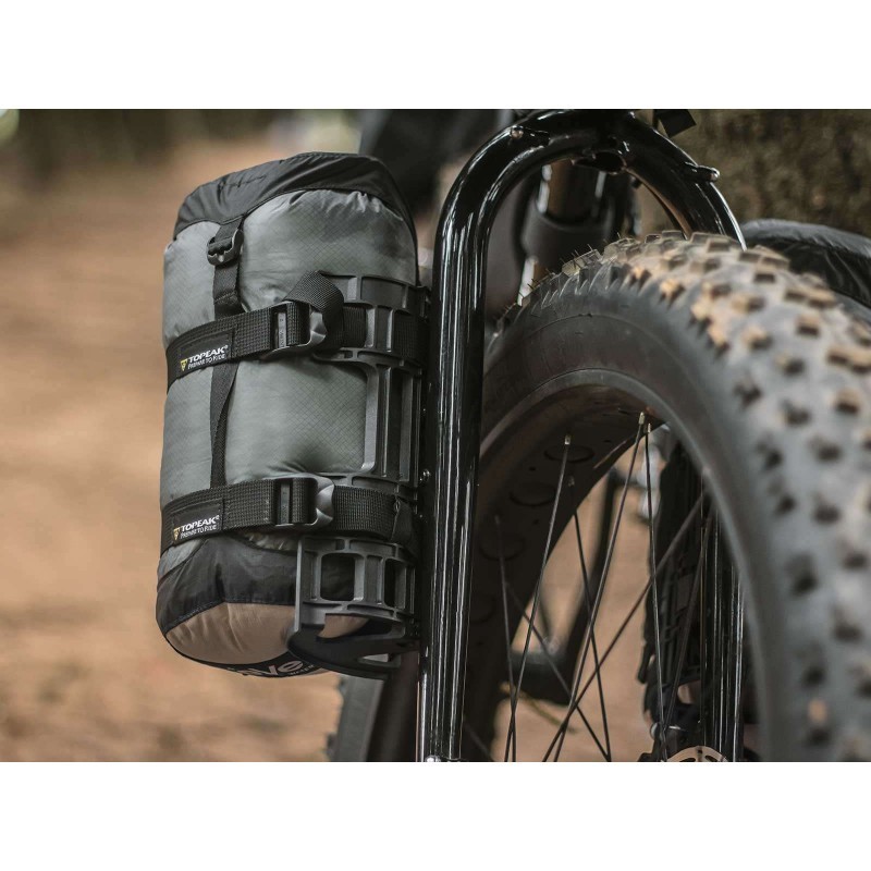Support pour sacoche Fourche Topeak Versacage |bickepaking