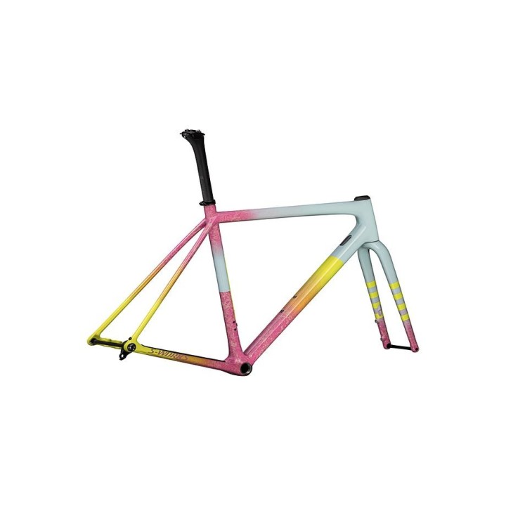 Cadre spécialisé  S-Works Crux Gloss Sea Foam / Rebel Pink Dry Impasto / Ion Metallic / Cast Lilac 2025