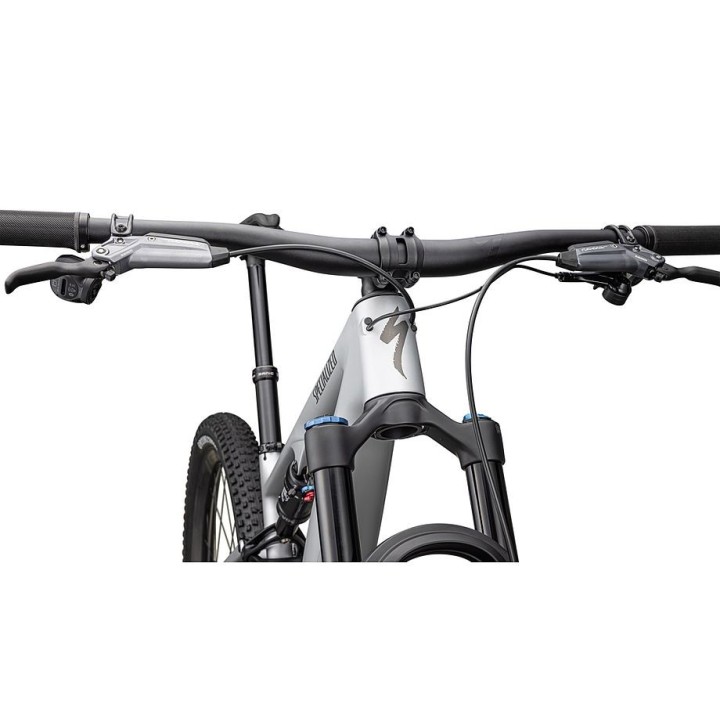Vélo Specialized Epic 8 Expert Evo  Argent satiné poussiéreux / Gris acier 2025
