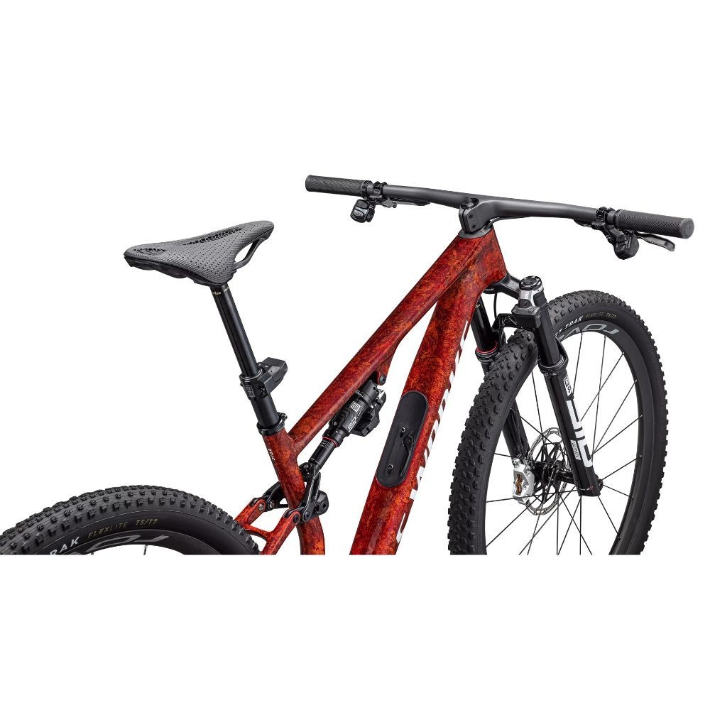 Vélo Specialized S-Works Epic 8 Gloss Fiery Red Dry Impasto / Metallic White Silver 2026