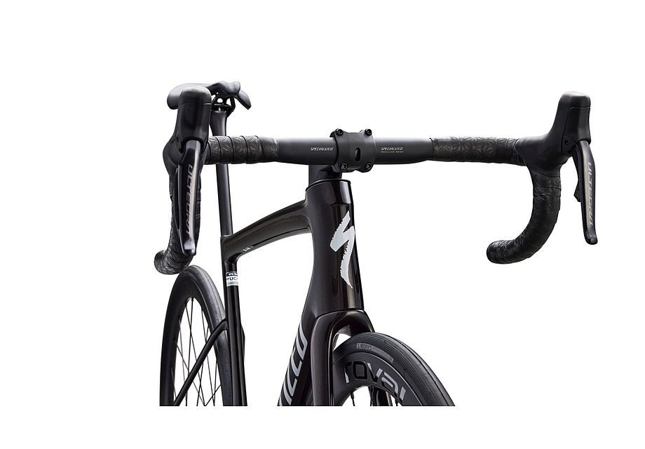 Bicicleta Specialized Tarmac Sl8 Expert - Ultegra Di2 Gloss Obsidian Metallic / 25% Cqv Reflex Super Red Pearl Over White 2026