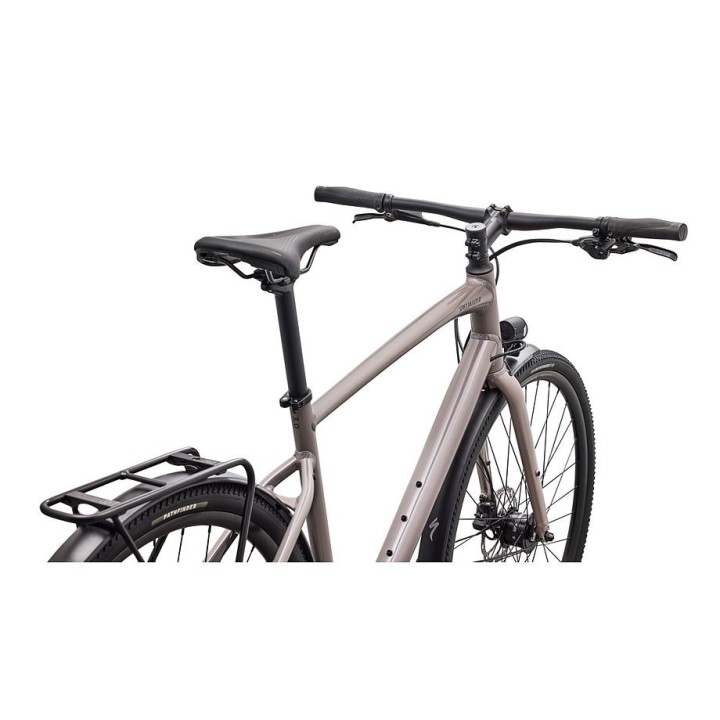 Bicicleta Specialized Sirrus X 3.0 Eq Gloss Desert Metallic / Nebula Metallic Frost Reflective 2026