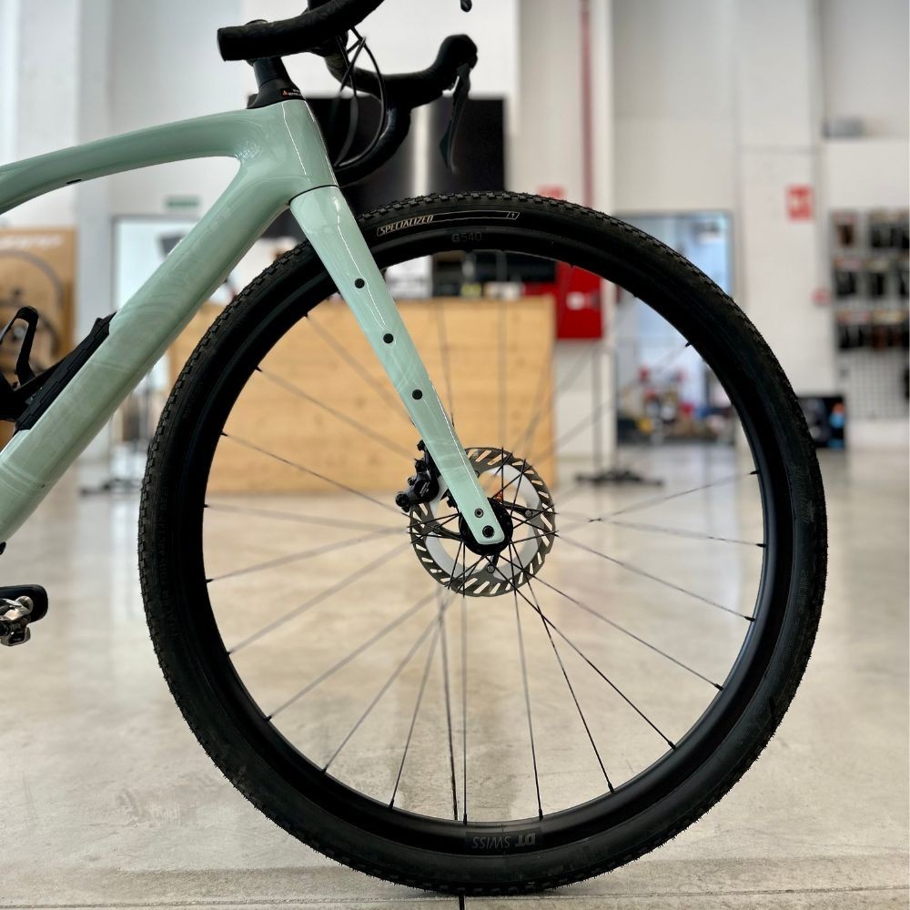 Bicicleta de segunda mano Specialized Diverge STR SW Dove Grey+Eyris Pearl 2024