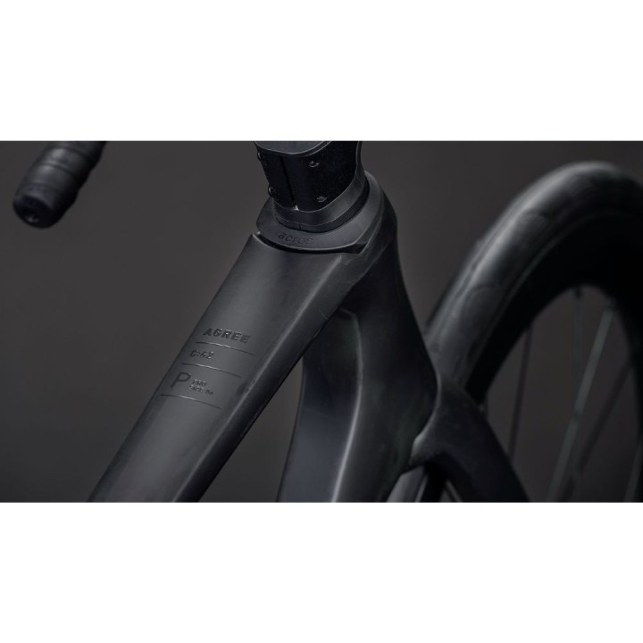Bicicleta Cube Agree C:62 PRO blackline