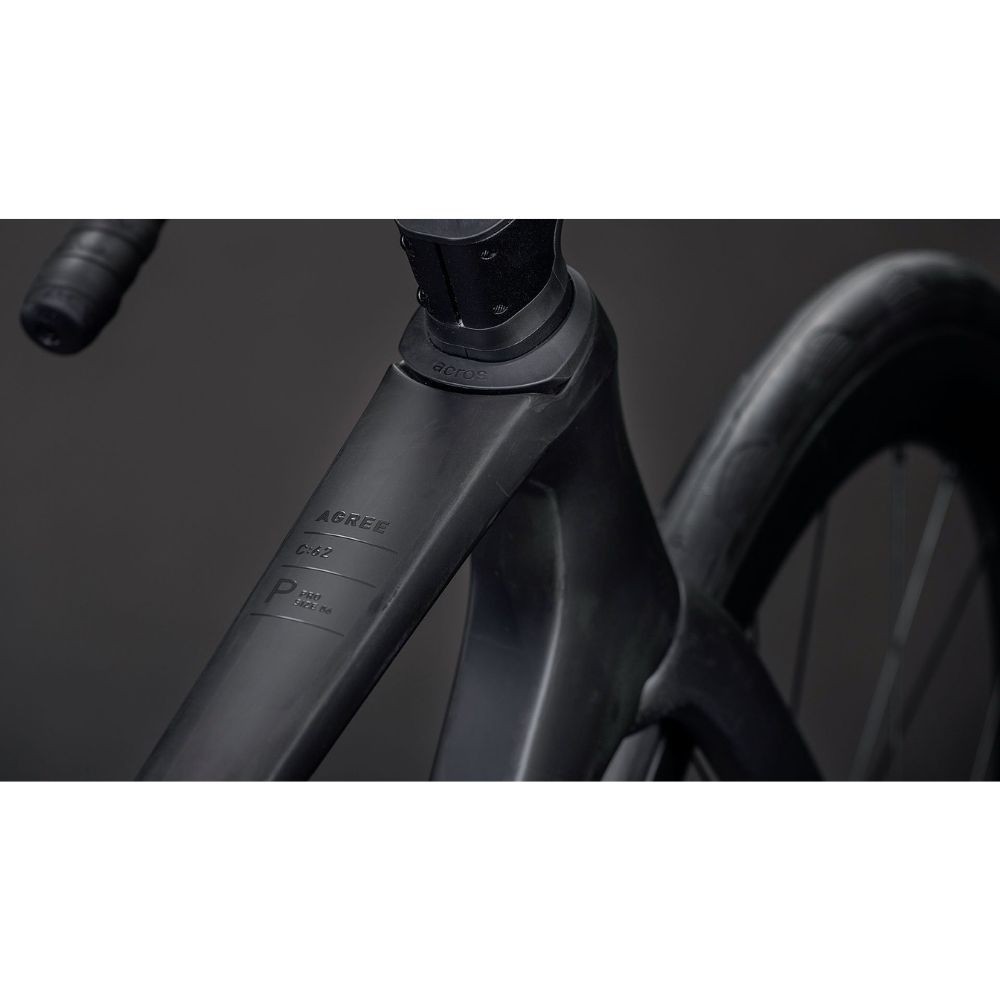 Vélo Cube Agree C:62 PRO blackline