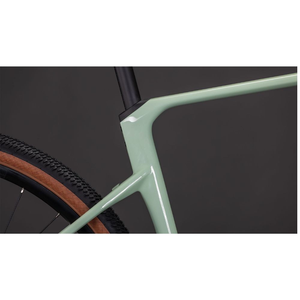 Vélo Cube Nuroad C:62 ONE aloegreen´n´black