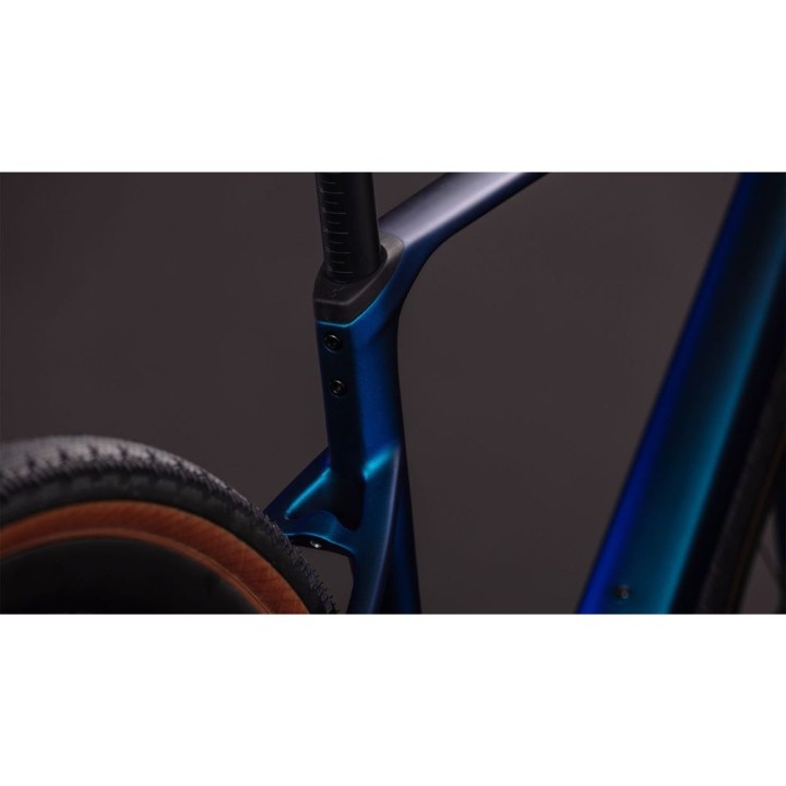 Bicicleta Cube Nuroad C:62 Race nebula´n´blue