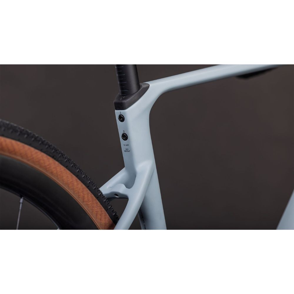 Bicicleta Cube Nuroad C:62 PRO vulcan´n´prism