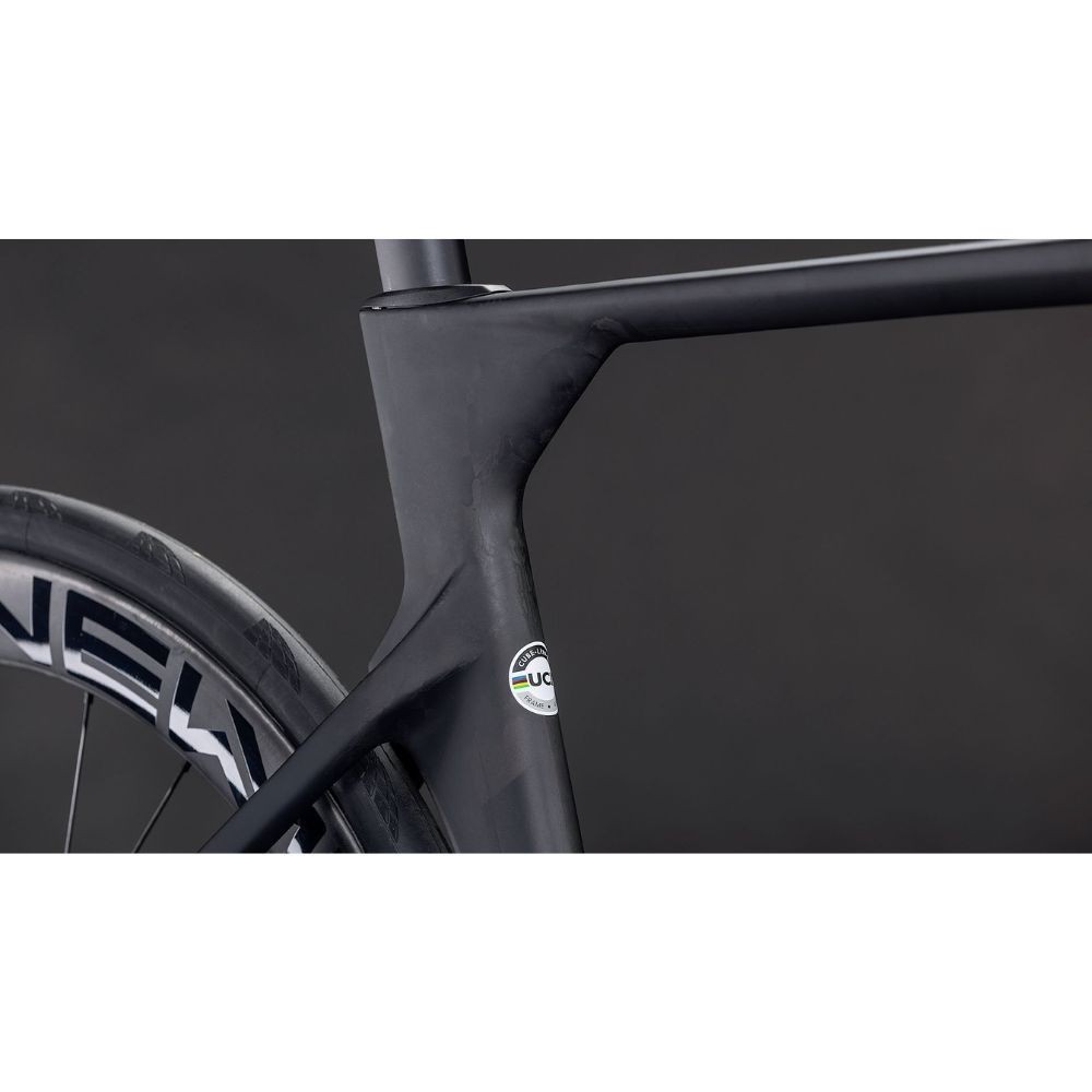 Bicicleta Cube Litening Aero C:68X RACE blackline