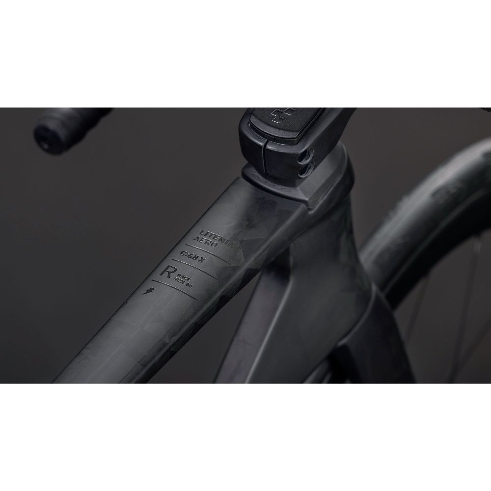 Bicicleta Cube Litening Aero C:68X RACE blackline