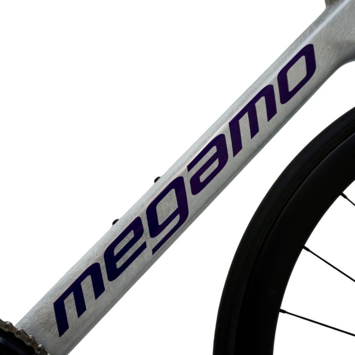 Bicicleta Megamo Pulse Ultegra Di2 Slr White Ice 2026