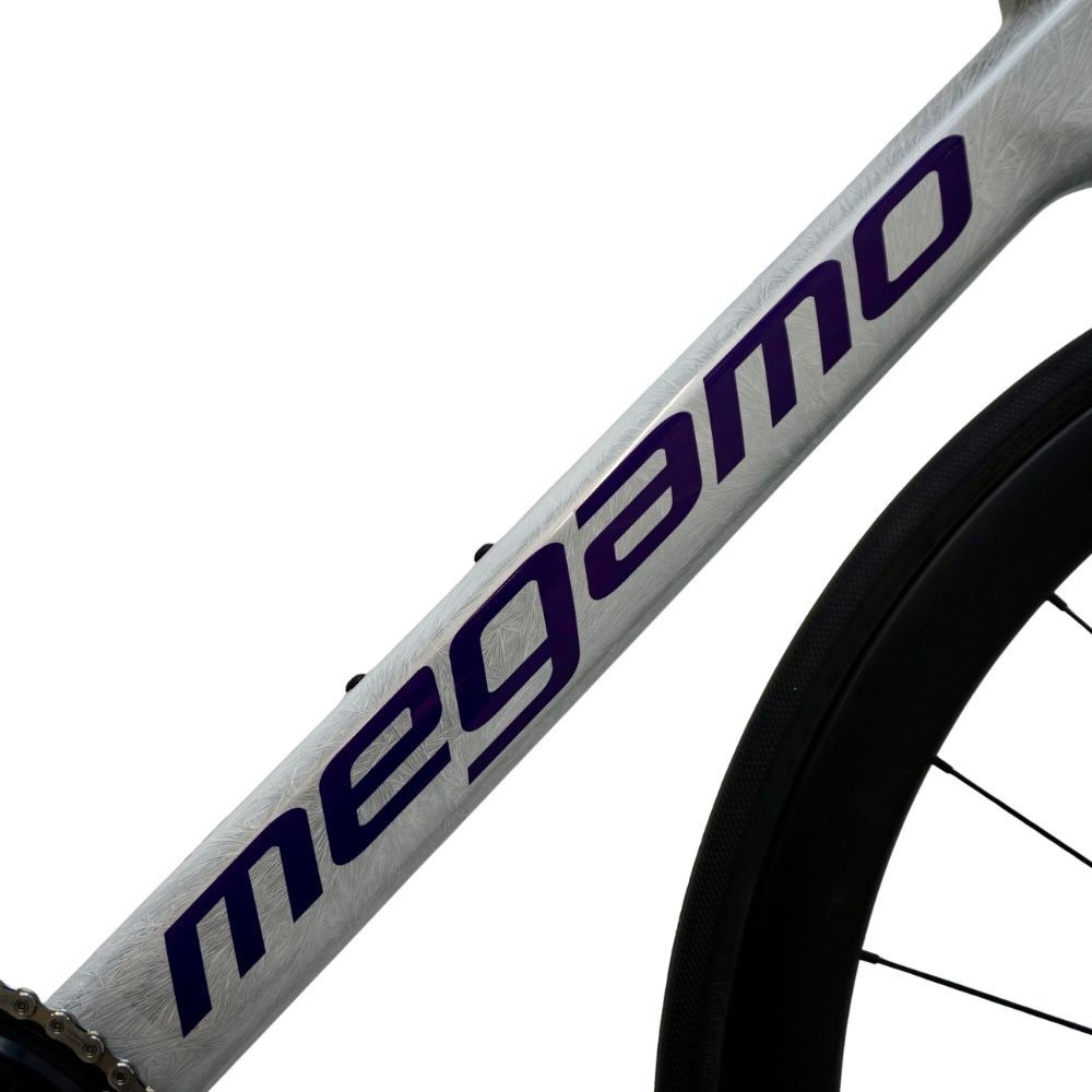 Bicicleta Megamo Pulse Ultegra Di2 Slr White Ice 2026