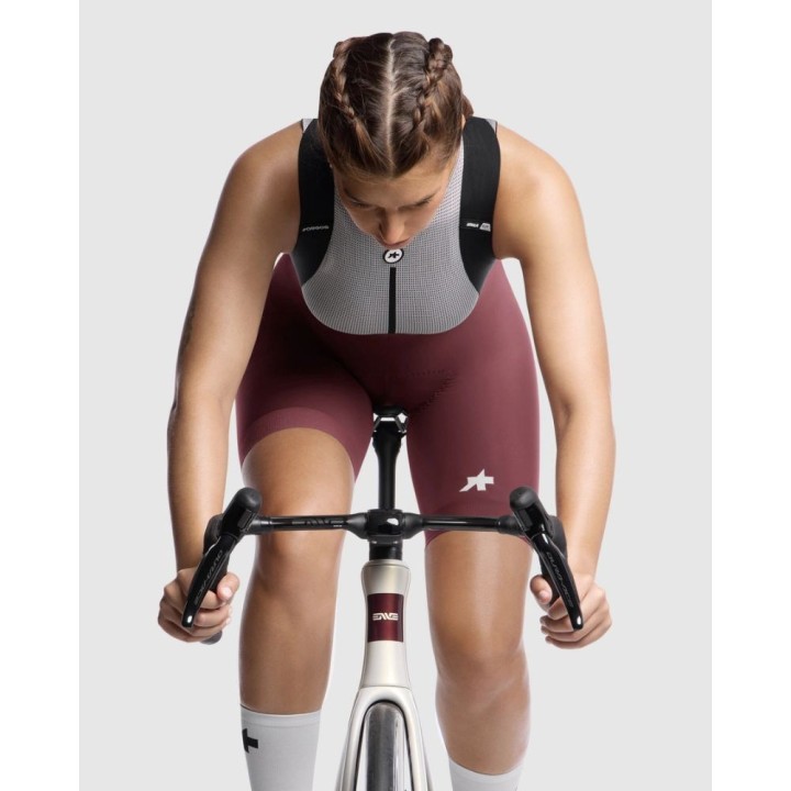 Culote Corto Assos Mujer UMA GT S11 Burgundy Red