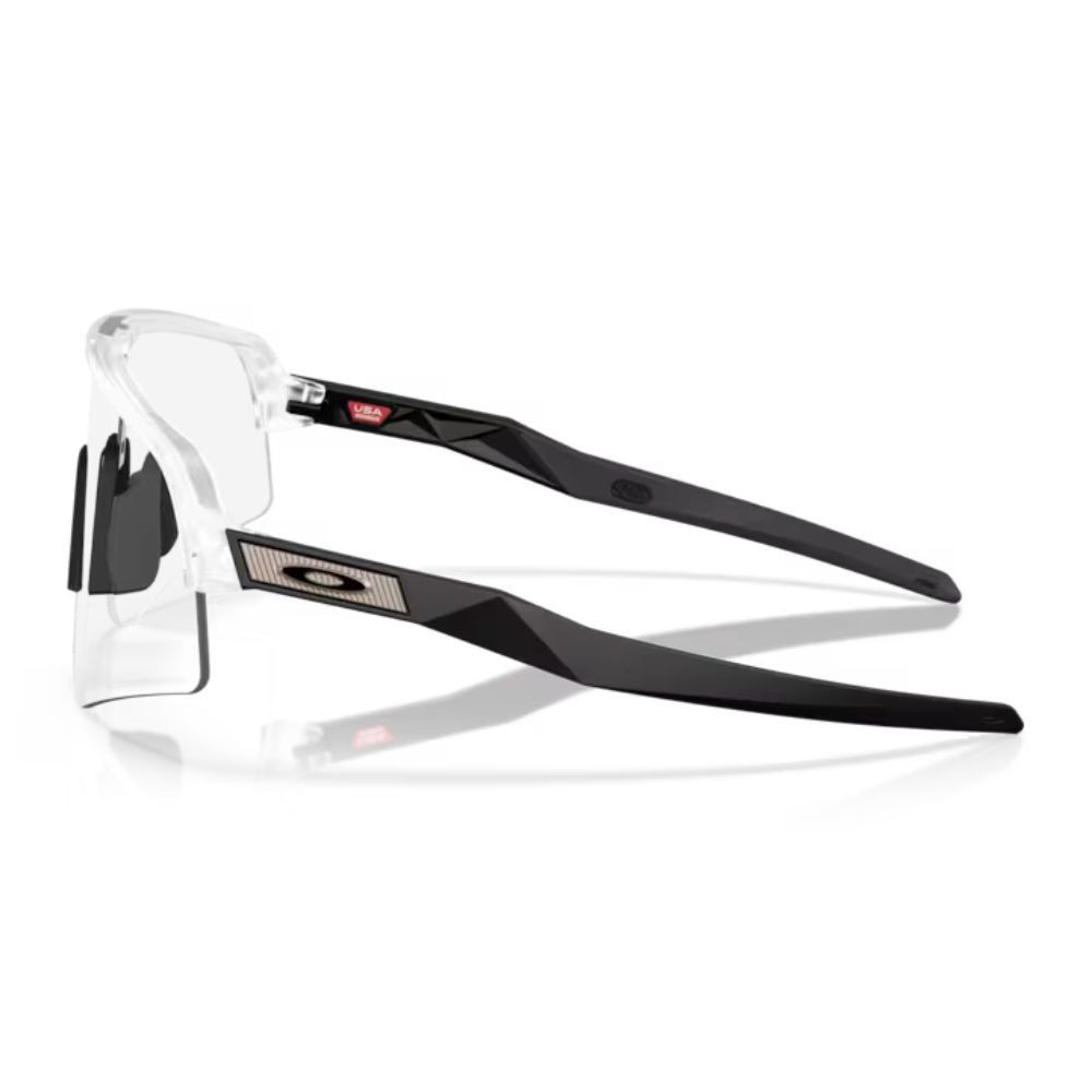 Gafas Fotocromaticas Oakley Sutro Lite Sweep Mate transparente