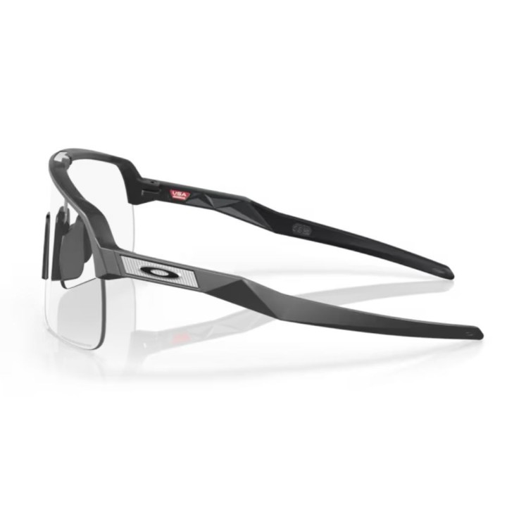 Lunettes photochromiques Oakley Sutro Lite Mate transparentes