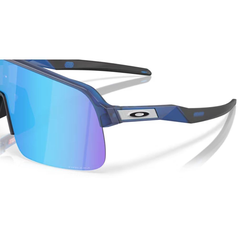 Lunettes Oakley Sutro Lite S Verres prizm sapphire/Monture matte transparent blue