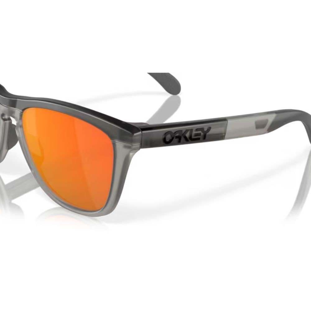 Gafas Oakley Lentes prizm ruby/Montura matte grey smoke/grey ink
