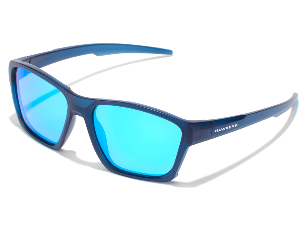 Gafas Hawkers Shark Azul Mate Transparente/Azul Claro Polarizado