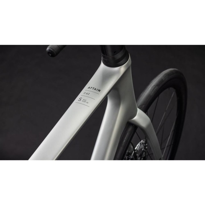 Bicicleta Cube Attain C:62 SLX sleekgrey´n´prism 2026