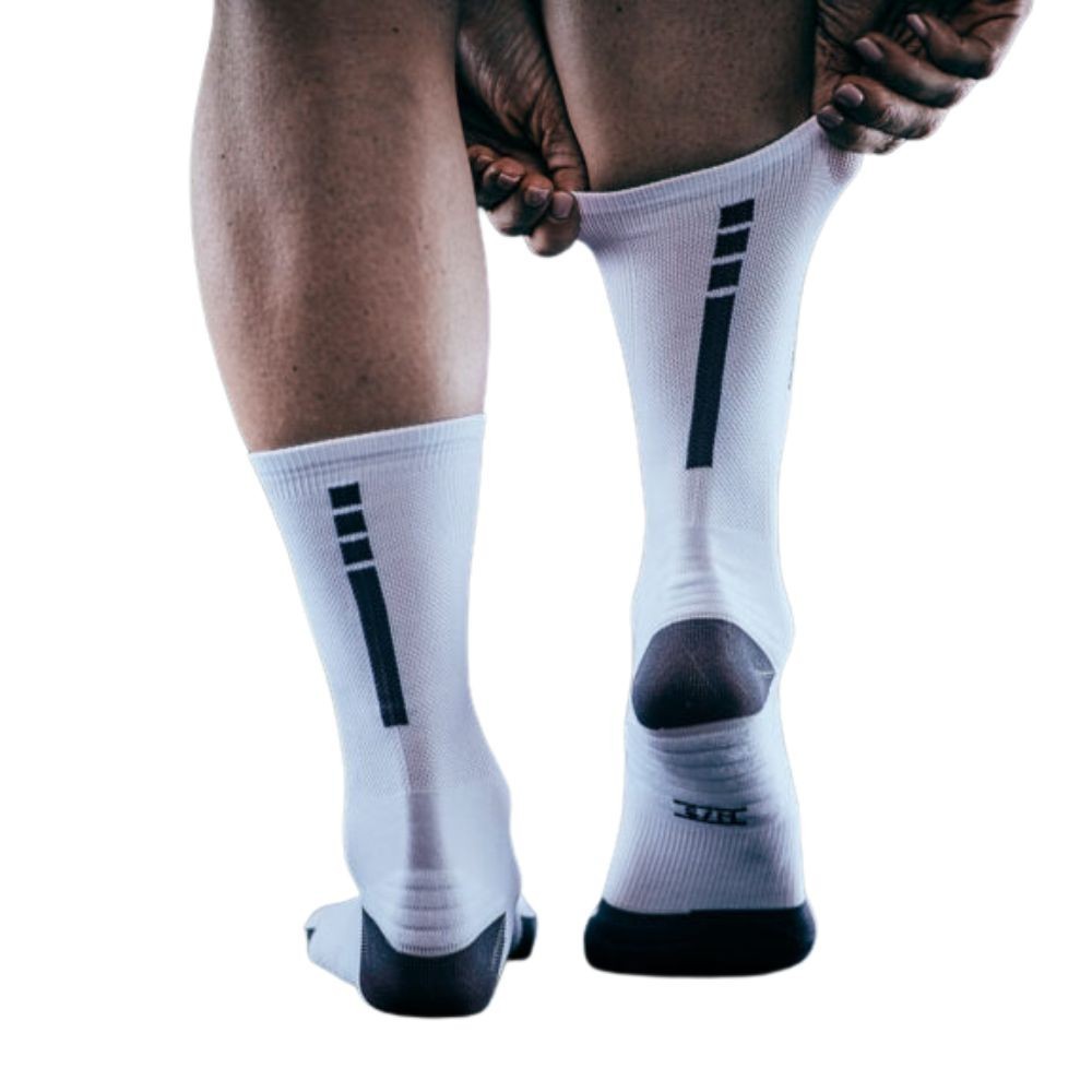 Calcetines Inverse Motion Fiyi white