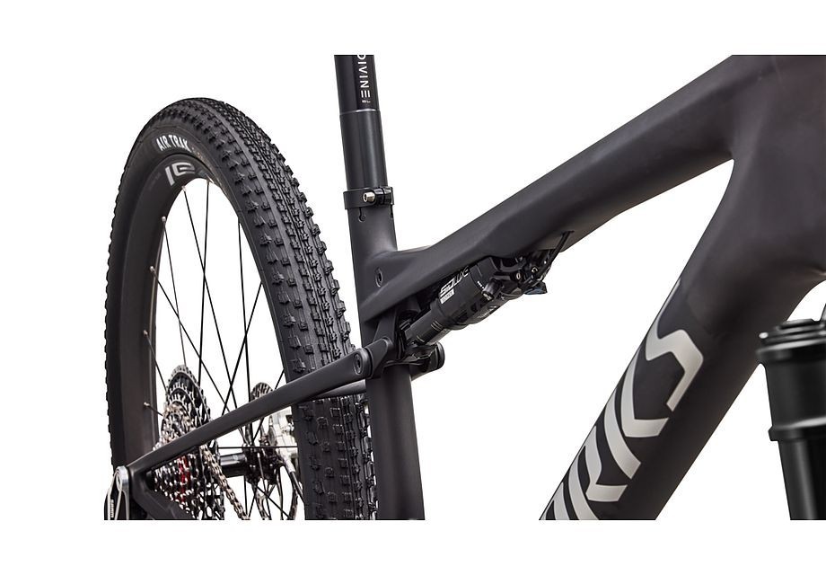 Bicicleta Specialized S-Works Epic 9 LTD UL Satin Carbon / Silver foil