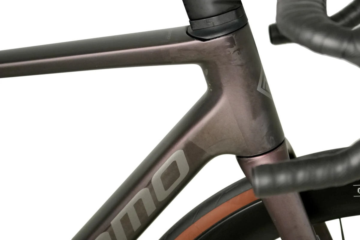 Vélo Megamo Raise TLR Garnet UD 2026