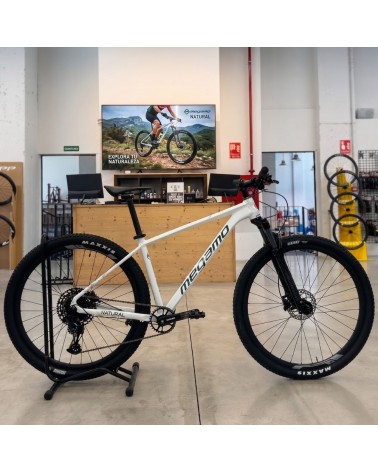 Vélo d'occasion Megamo Natural Elite 15 White 2026