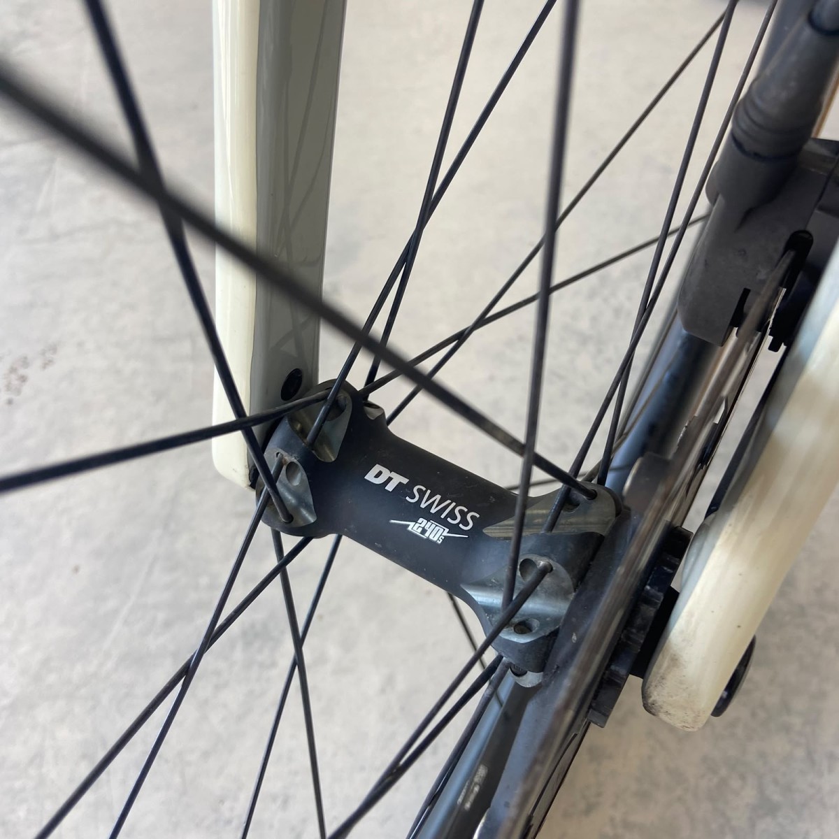 Vélo d'occasion Factor LS Sram Force AXS Vintage Blue